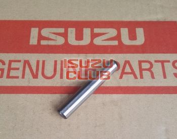 Фотография Втулка направляющая моста клапана двигателя ISUZU 4HK1/6HK =Isuzu Original= *8973816031*