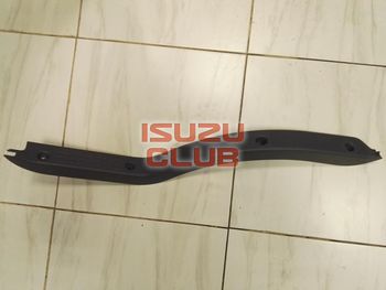 Фотография Накладка порога левая ISUZU N-серии =Isuzu Original= *8974053881*