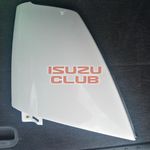 Панель кабины угловая правая цвет белый ISUZU NQR75 =Isuzu Original= *8975854286*