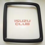 Накладка фары правой ISUZU FVR34 (рамка) =Isuzu Original= *8976115302*