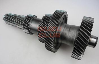 Фотография Вал промежуточный ISUZU КПП MYY5T =Isuzu Original= *8973265901*