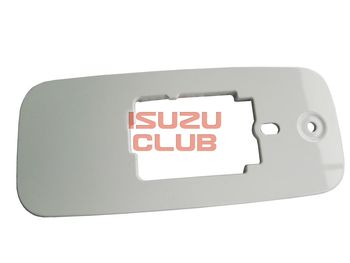 Фотография Крепление повторителя поворота к двери правой (цвет белый) ISUZU FVR34/FSR90 =Isuzu Original= *8974214850*
