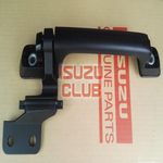 Ручка капота кабины правая ISUZU FVR34/FSR90 =Isuzu Original= *8980365661*