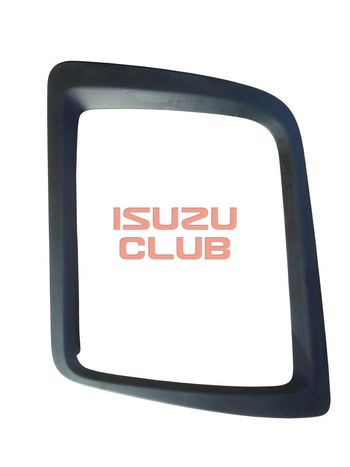 Фотография Накладка (рамка) правой фары ISUZU CYZ52 =Isuzu Original= *8981234442*